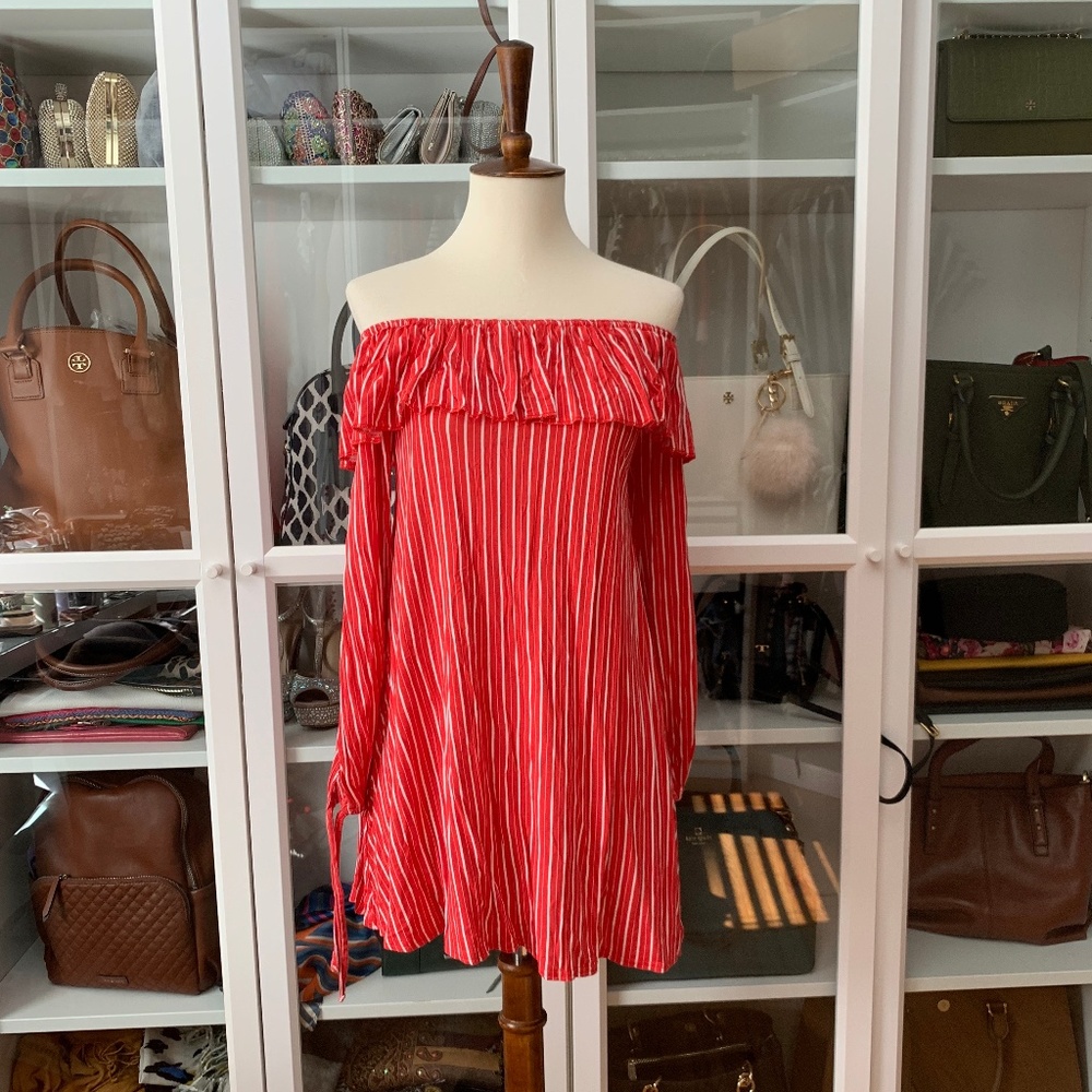 PrettyLittleThing Striped Bardot Dress